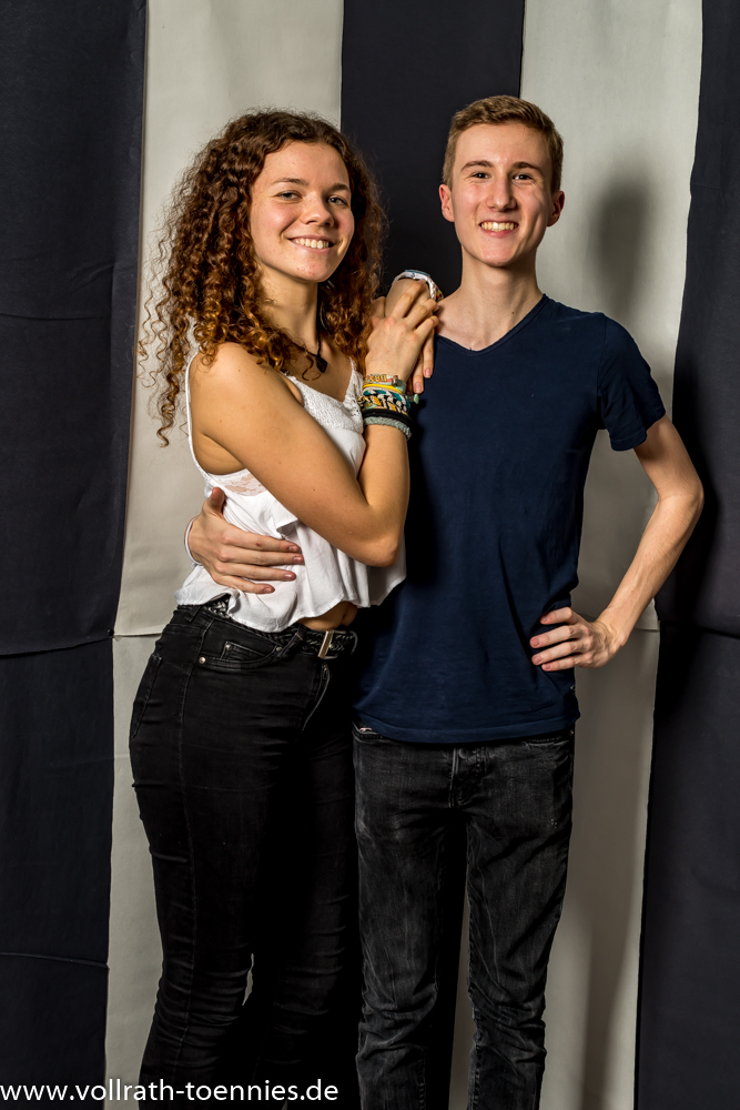 2020 02 01 Black & White Party 2432